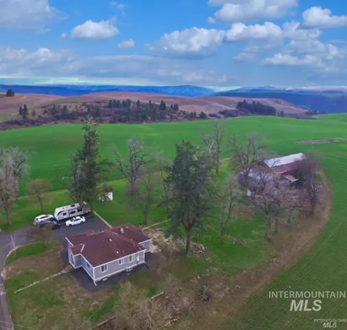 $550,000 | 16078 Hoffman Road, Kendrick, ID 83537