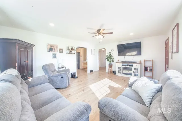 $550,000 | 16078 Hoffman Road, Kendrick, ID 83537