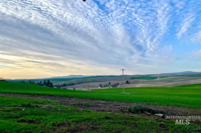 $545,000 | 16078 Hoffman Road, Kendrick, ID 83537