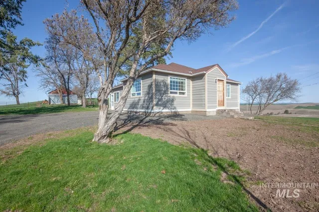 $550,000 | 16078 Hoffman Road, Kendrick, ID 83537