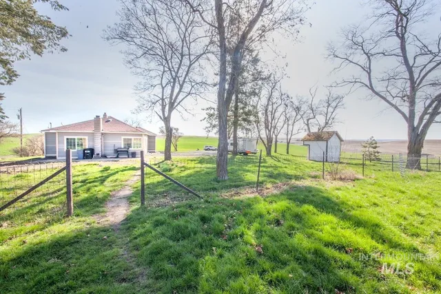 $550,000 | 16078 Hoffman Road, Kendrick, ID 83537