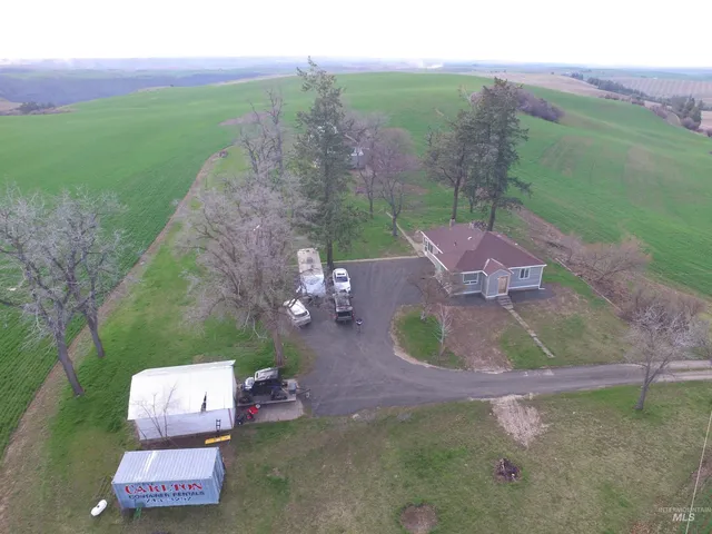 $550,000 | 16078 Hoffman Road, Kendrick, ID 83537