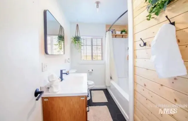 $545,000 | 16078 Hoffman Road, Kendrick, ID 83537