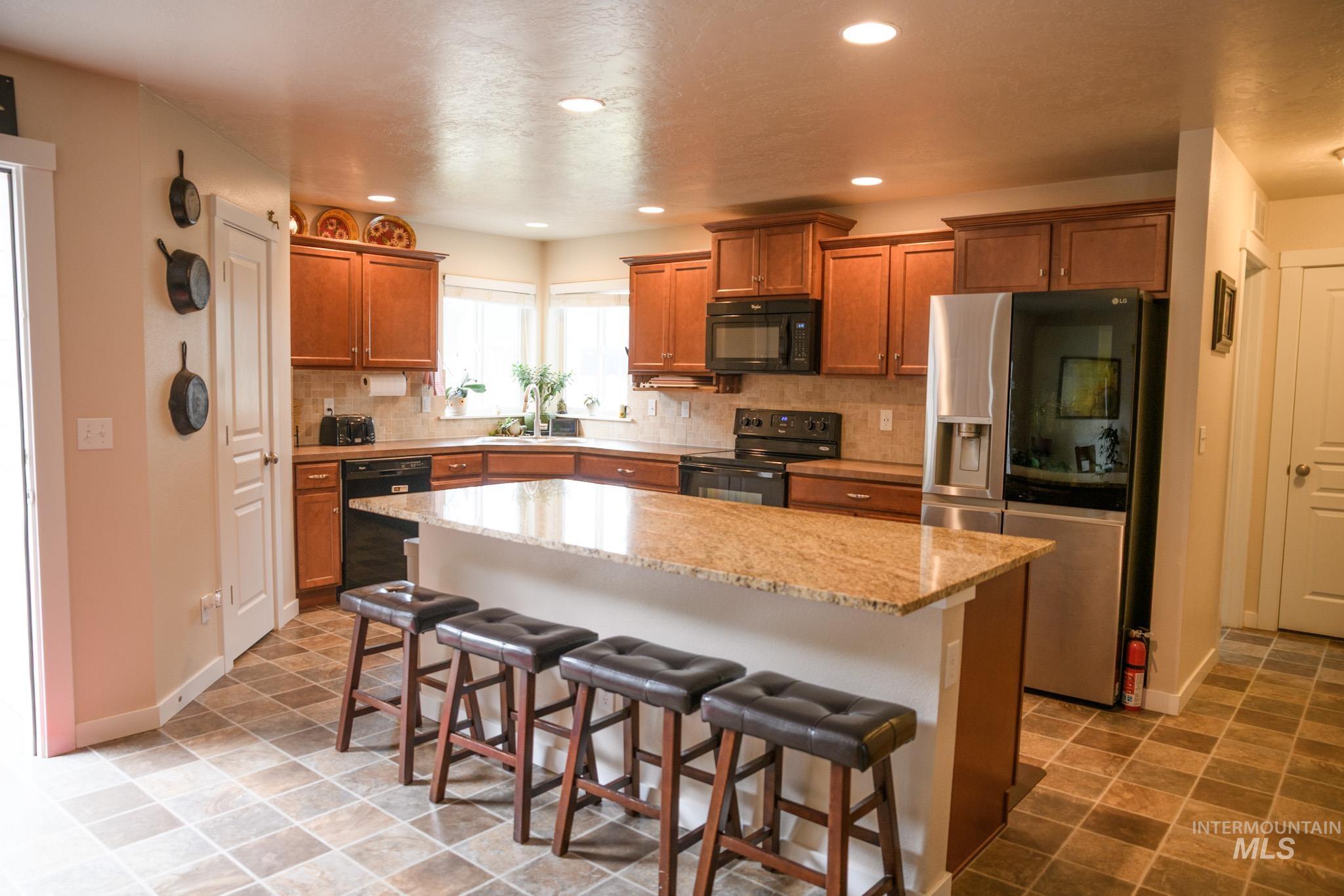 1997 North Rosedust Drive Kuna, ID 83634 - Photo 3 of 16