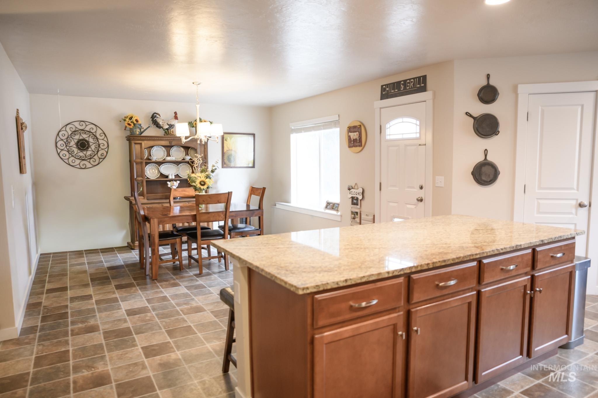 1997 North Rosedust Drive Kuna, ID 83634 - Photo 4 of 16