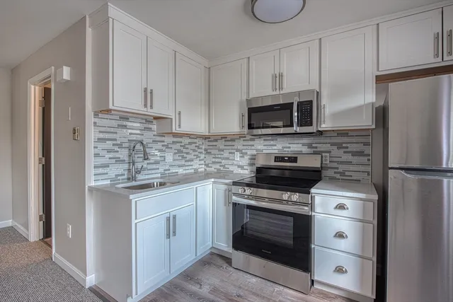 $1,800 | 1329 Main Street, Unit 7, Brockton, MA 02301