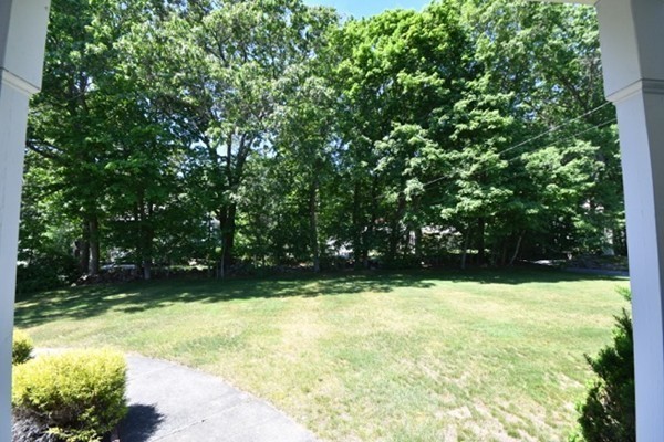 30 Stinson Road Andover, MA 01810 - Photo 3 of 29