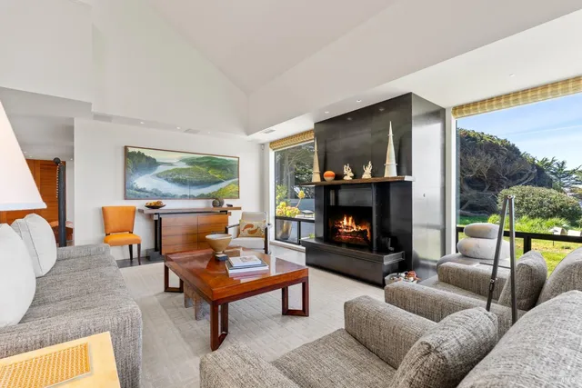 $5,675,000 | 119 Hedgerow Close, The Sea Ranch, CA 95497