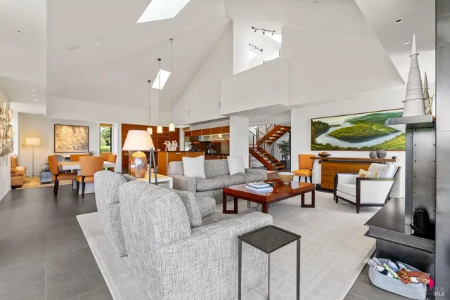 $5,675,000 | 119 Hedgerow Close, The Sea Ranch, CA 95497