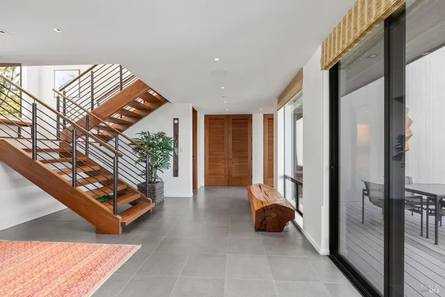 $5,675,000 | 119 Hedgerow Close, The Sea Ranch, CA 95497