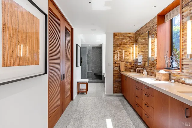 $5,675,000 | 119 Hedgerow Close, The Sea Ranch, CA 95497