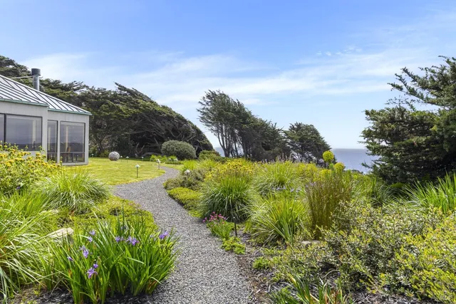 $5,675,000 | 119 Hedgerow Close, The Sea Ranch, CA 95497