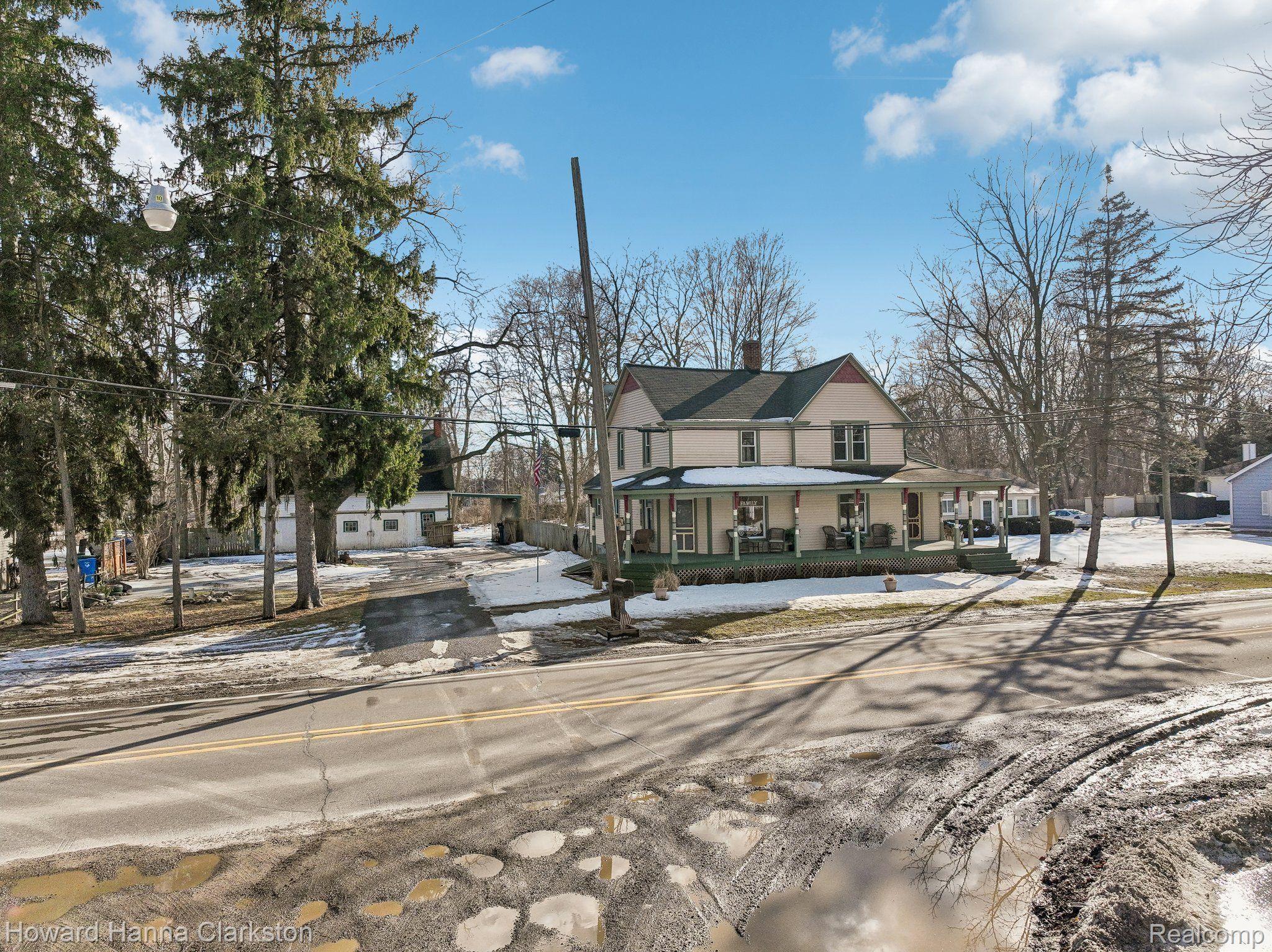 701 West Commerce Road Commerce Township, MI 48382 - Photo 34 of 63 Gallery Image 34