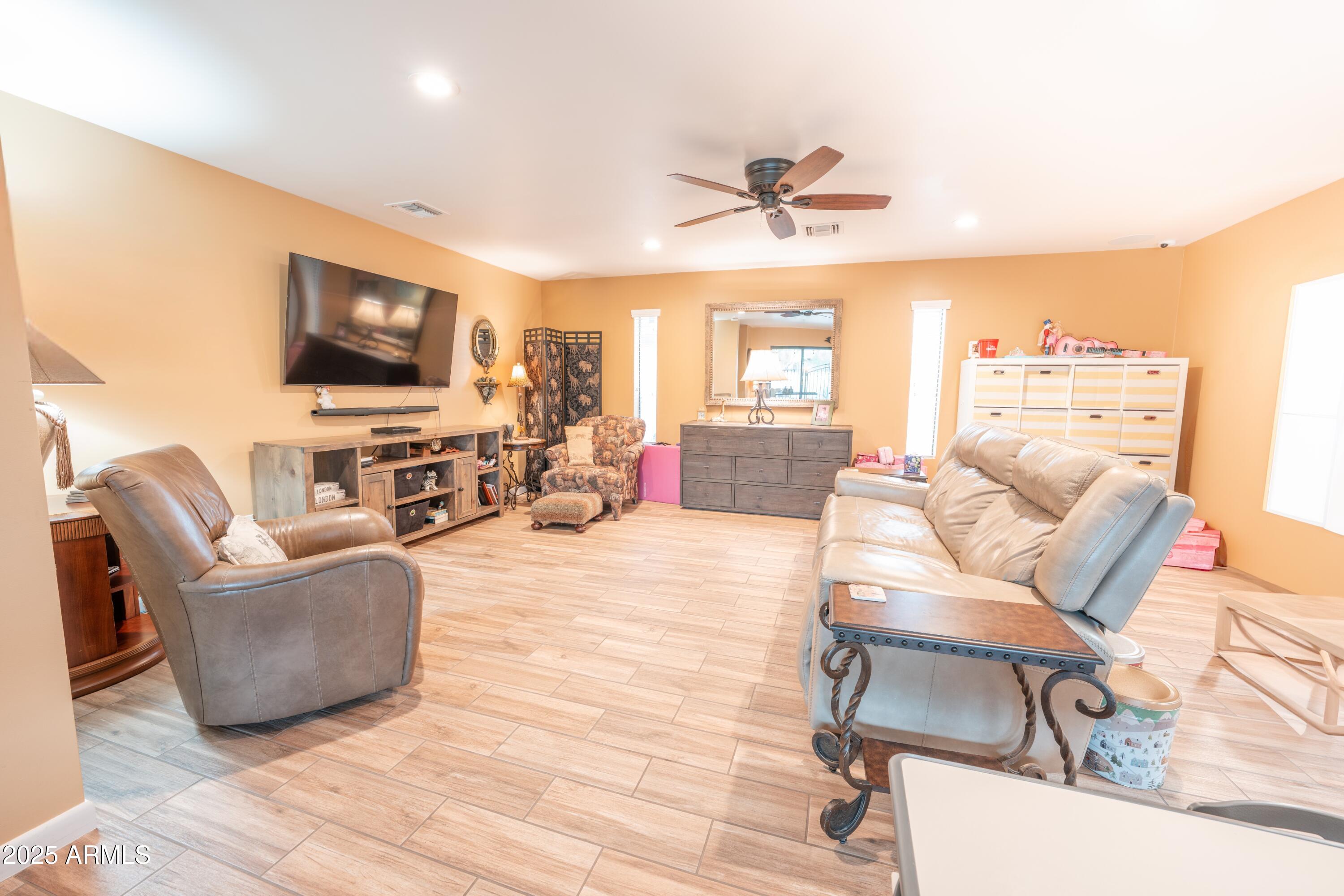 36801 North Long Rifle Road Carefree, AZ 85377 - Photo 27 of 61