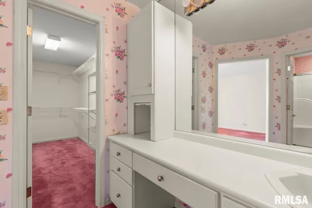 $350,000 | 7112 North Willow Bend Pointe, Unit 21, Peoria, IL 61614