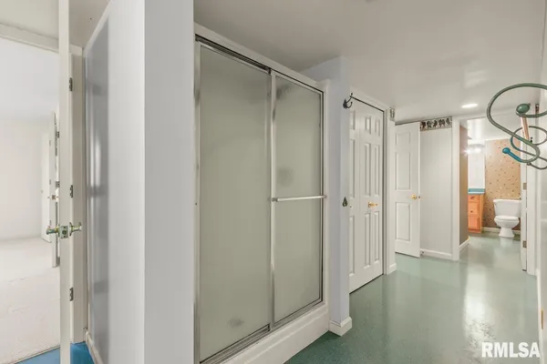 $329,900 | 7112 North Willow Bend Pointe, Unit 21, Peoria, IL 61614