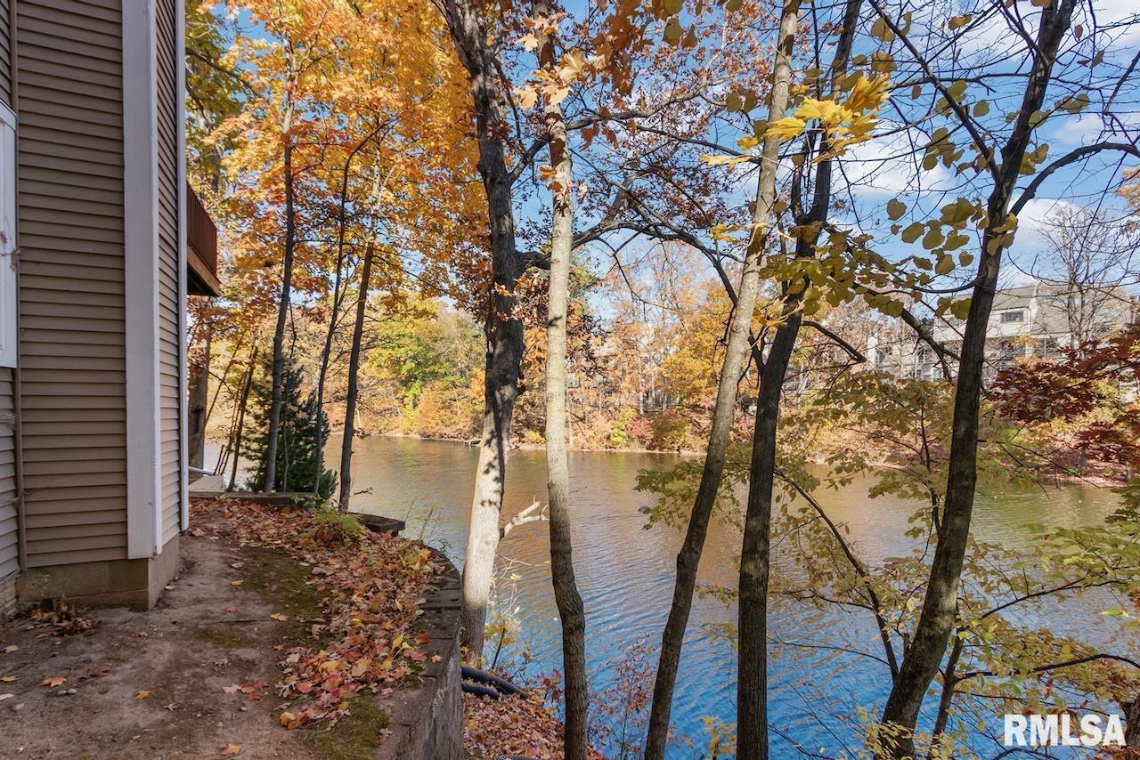 7112 North Willow Bend Pointe, Unit 21 Peoria, IL 61614 - Photo 43 of 53