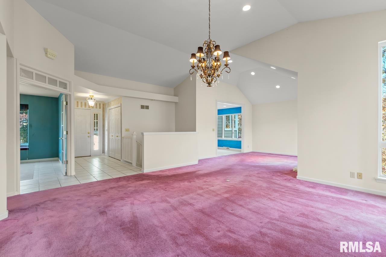 7112 North Willow Bend Pointe, Unit 21 Peoria, IL 61614 - Photo 7 of 53