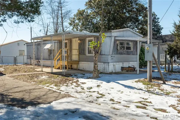 $119,000 | 206 East 4th Street, Brookport, IL 62910