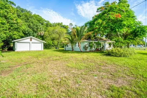 $399,000 | 1717 20th Avenue, Vero Beach, FL 32960