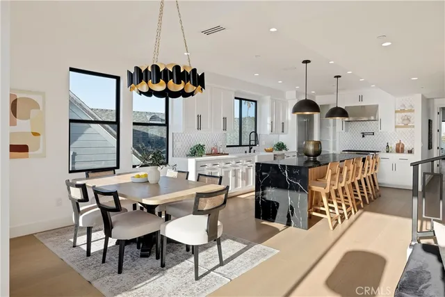 $3,795,000 | 810 El Redondo Avenue, Redondo Beach, CA 90277