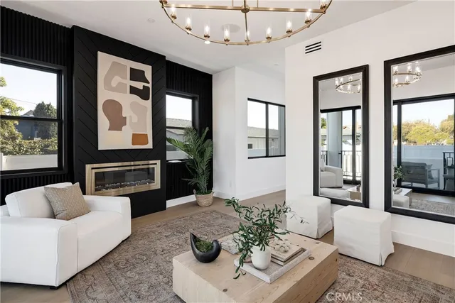 $3,795,000 | 810 El Redondo Avenue, Redondo Beach, CA 90277