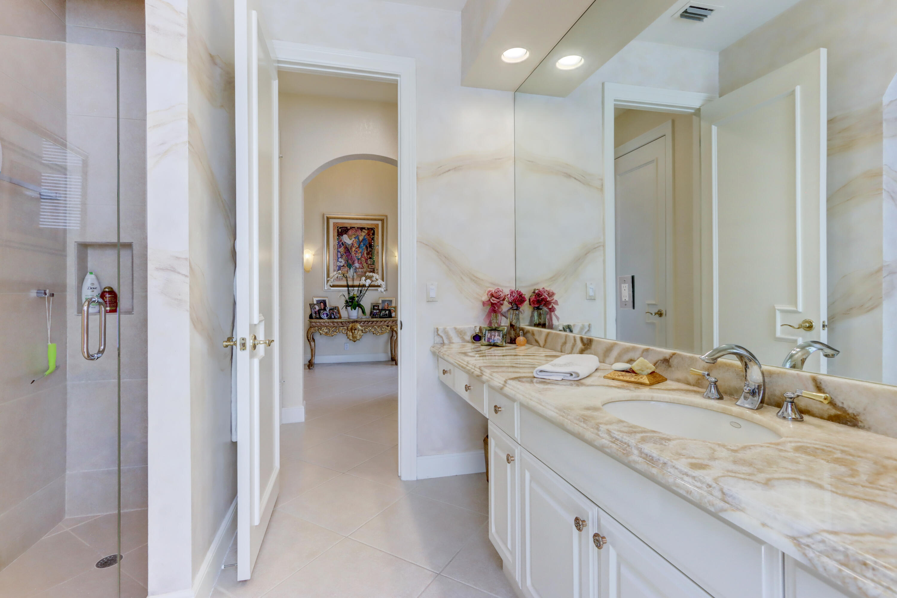4148 Briarcliff Circle Boca Raton, FL 33496 - Photo 18 of 28 Bathroom 2