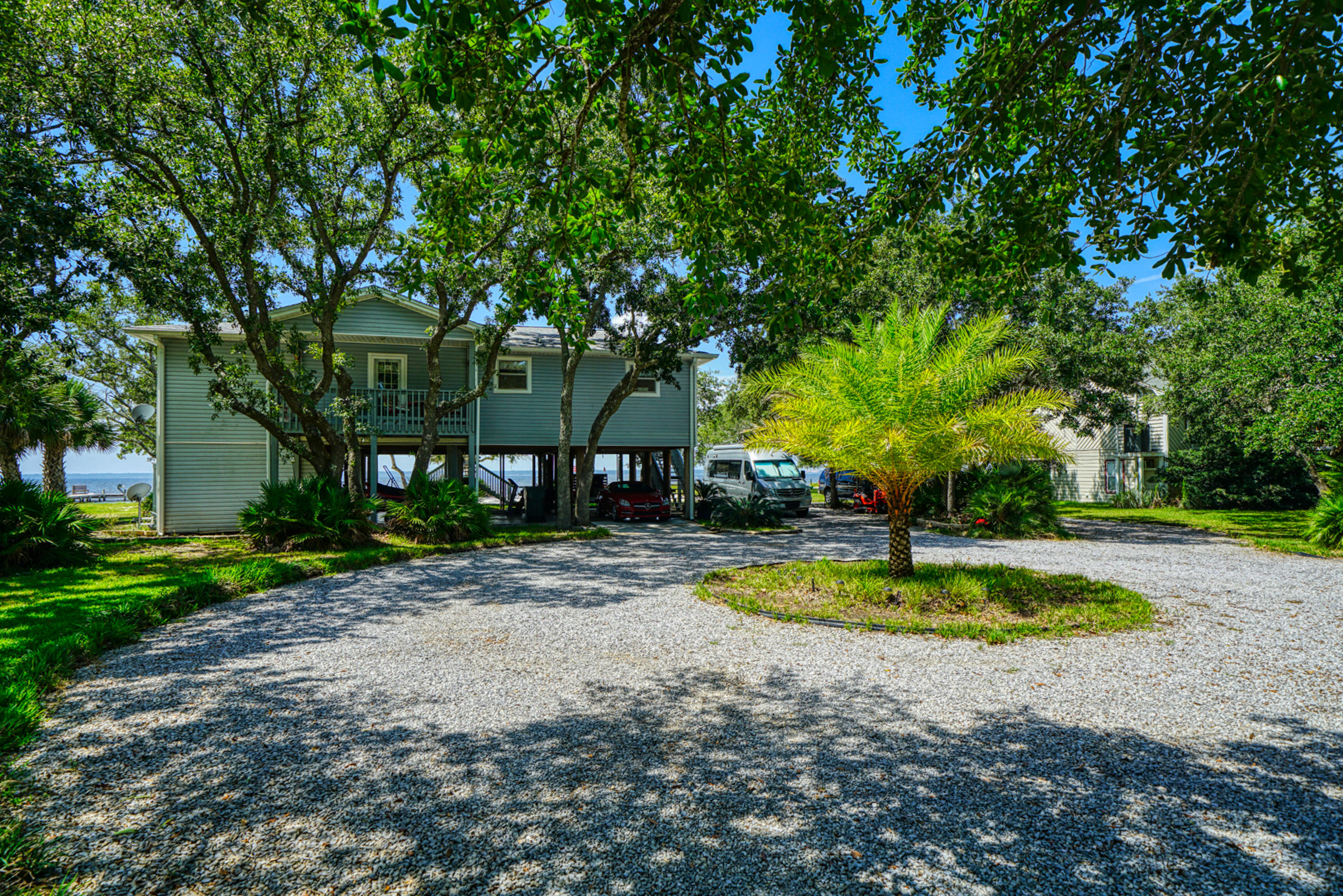 1113 Pearson Road Milton, FL 32583 - Photo 6 of 38 DSC00355_10