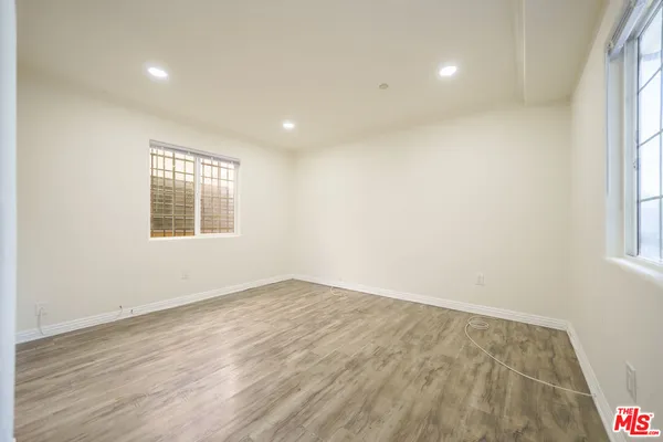$2,950 | 10952 1/2 Wilmington Avenue, Los Angeles, CA 90059