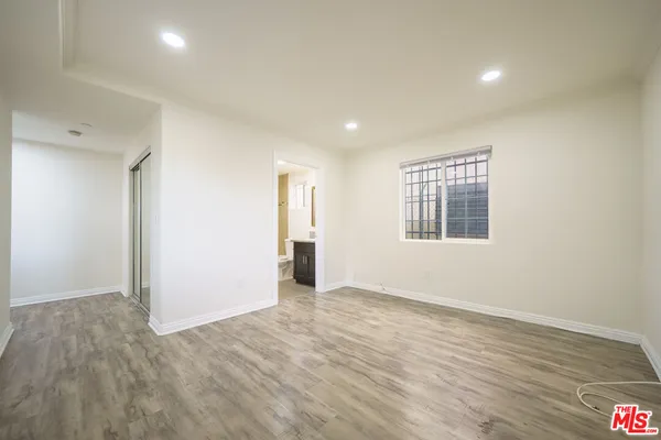 $2,950 | 10952 1/2 Wilmington Avenue, Los Angeles, CA 90059