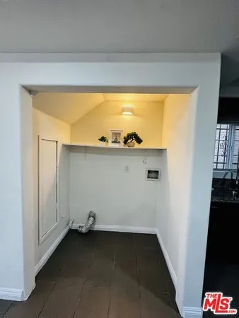 $2,950 | 10952 1/2 Wilmington Avenue, Los Angeles, CA 90059