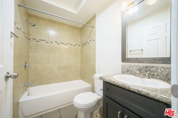 $2,950 | 10952 1/2 Wilmington Avenue, Los Angeles, CA 90059