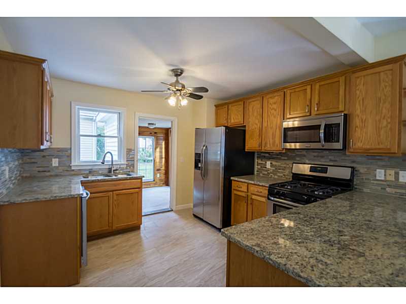 25 Ruth Avenue East Providence, RI 02916 - Photo 1 of 25 Kitchen.