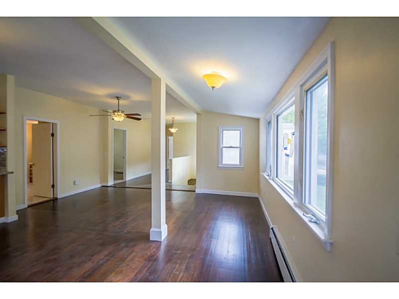 25 Ruth Avenue East Providence, RI 02916 - Photo 9 of 25 Living Room.