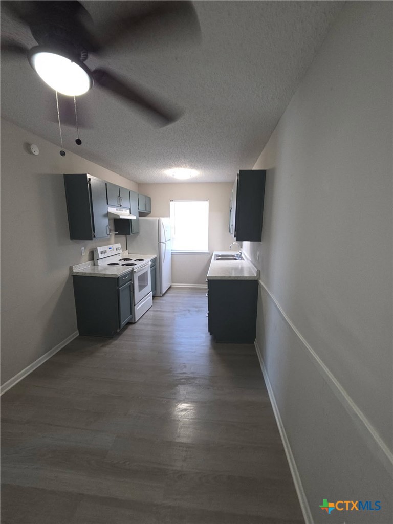 4302 Lake Road Killeen, TX 76543 - Photo 3 of 17