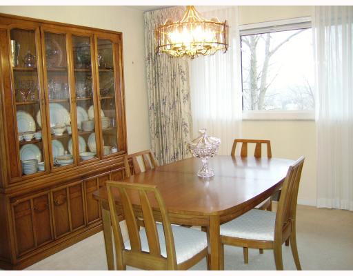 213 Cherokee Road Upper St. Clair, PA 15241 - Photo 3 of 14 Dining Room.
