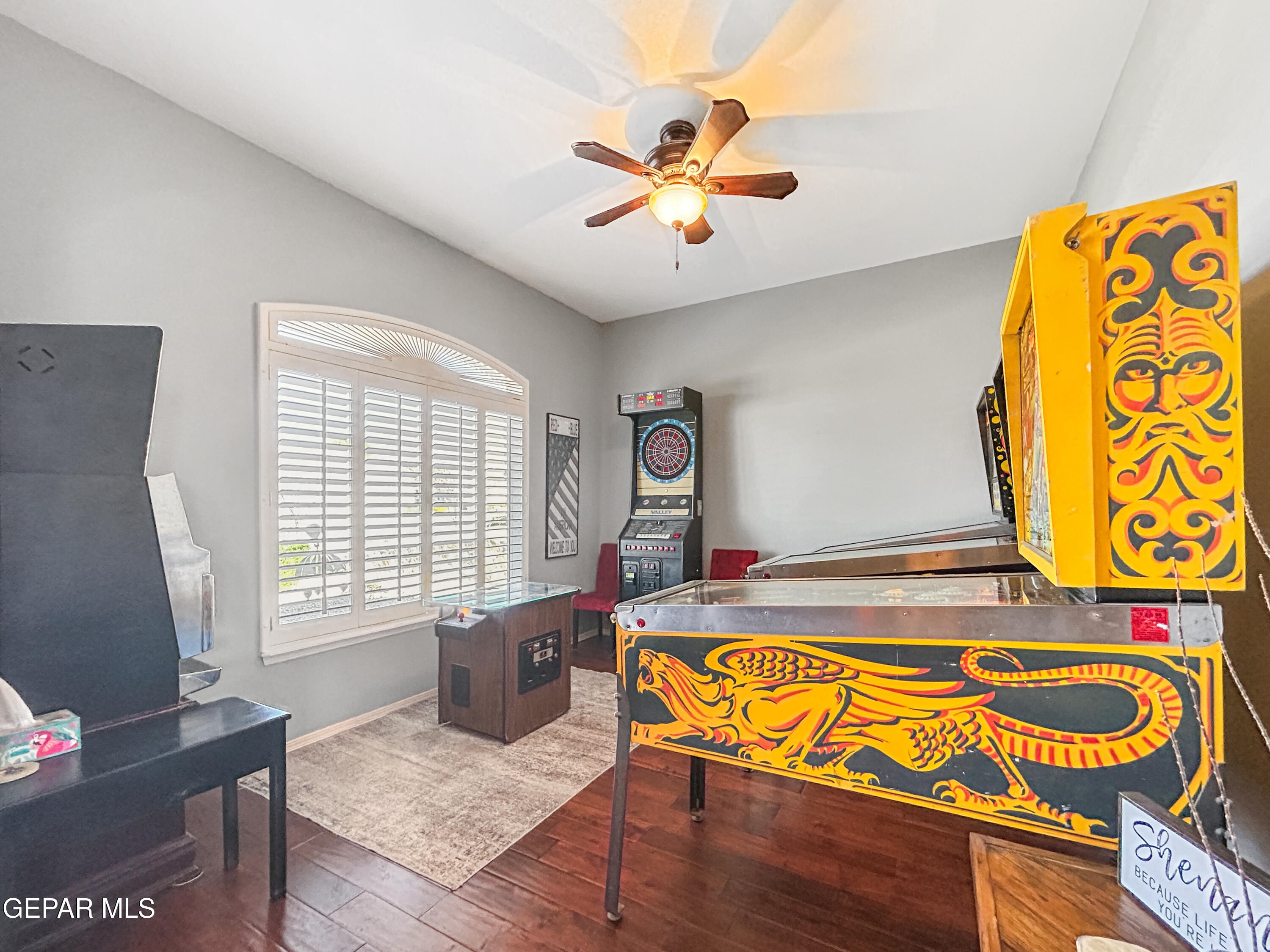 6680 Capitan Ridge El Paso, TX 79912 - Photo 17 of 47 Formal Living 2