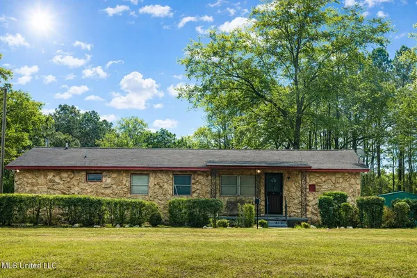 $165,000 | 15980 Highway 315, Sardis, MS 38666