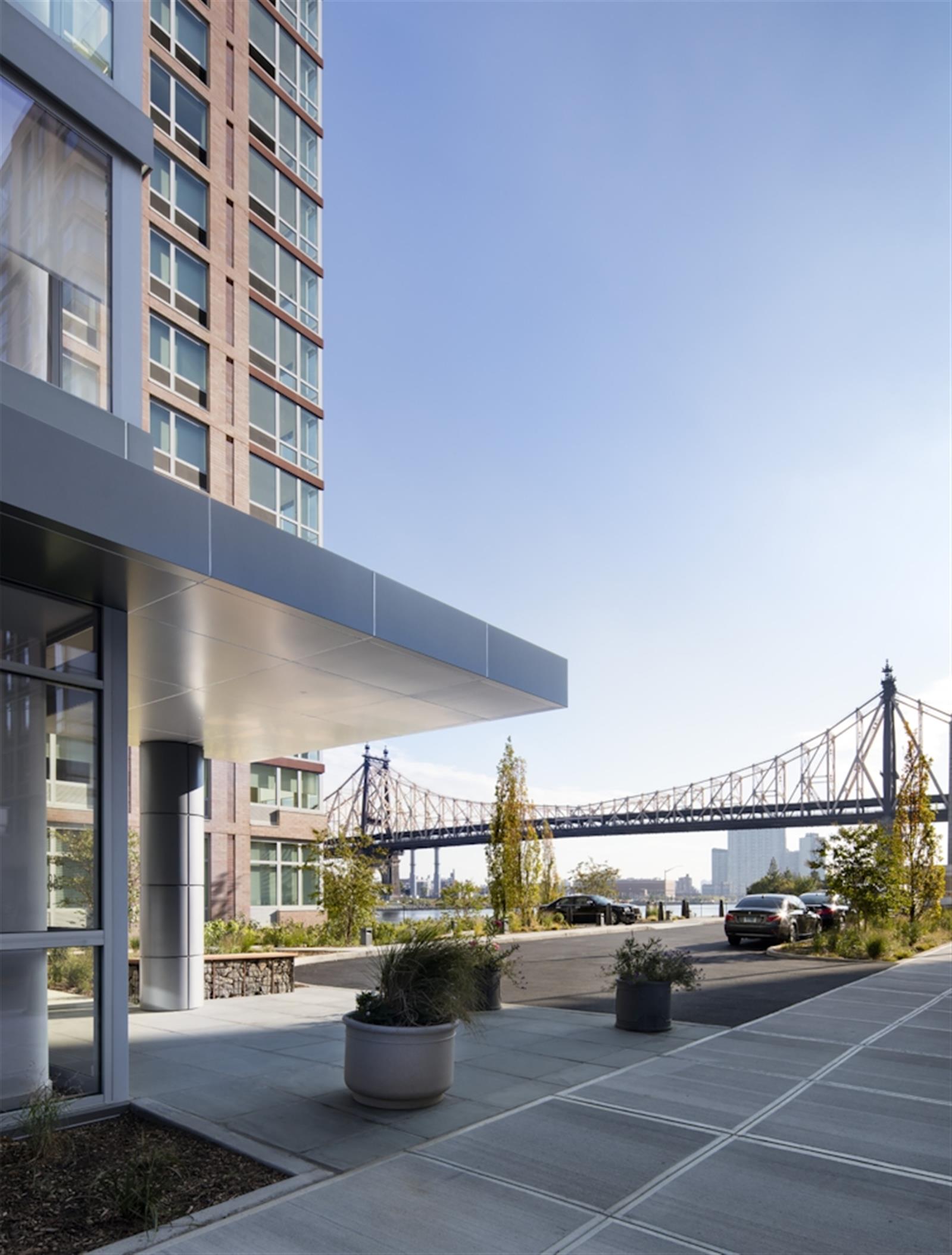 480 Main Street, Unit 21J Manhattan, NY 10044 - Photo 15 of 17