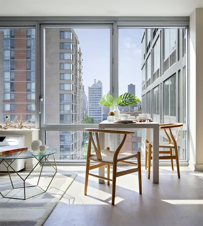 $3,995 | 480 Main Street, Unit 21J | Roosevelt Island