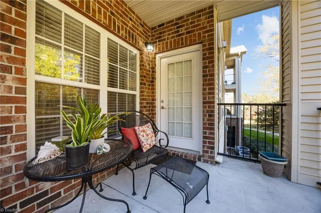 $191,000 | 100 Lennox Drive, Unit 2C, Jamestown, NC 27282