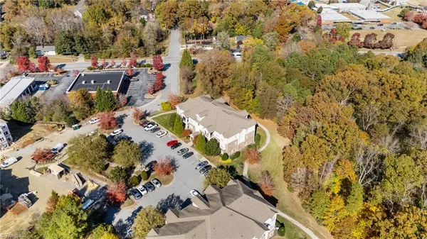 $185,000 | 100 Lennox Drive, Unit 2C, Jamestown, NC 27282