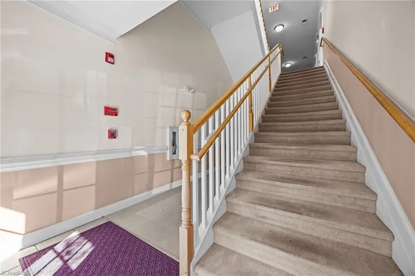 $185,000 | 100 Lennox Drive, Unit 2C, Jamestown, NC 27282