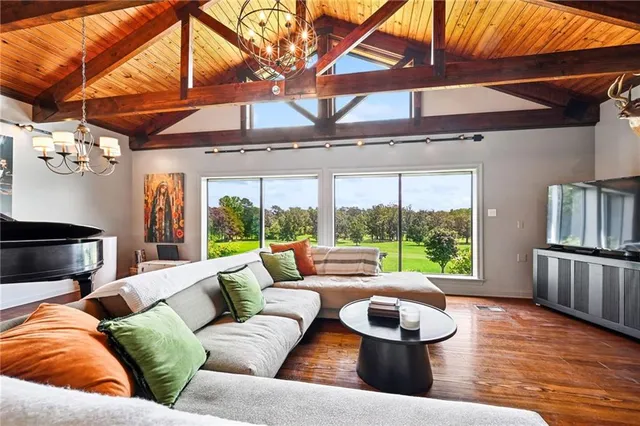 $895,000 | 21176 Sylvest Road, Franklinton, LA 70438