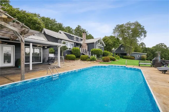 $895,000 | 21176 Sylvest Road, Franklinton, LA 70438