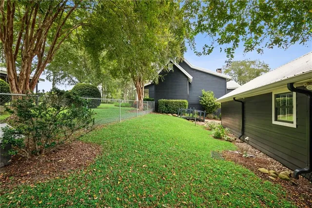 $895,000 | 21176 Sylvest Road, Franklinton, LA 70438