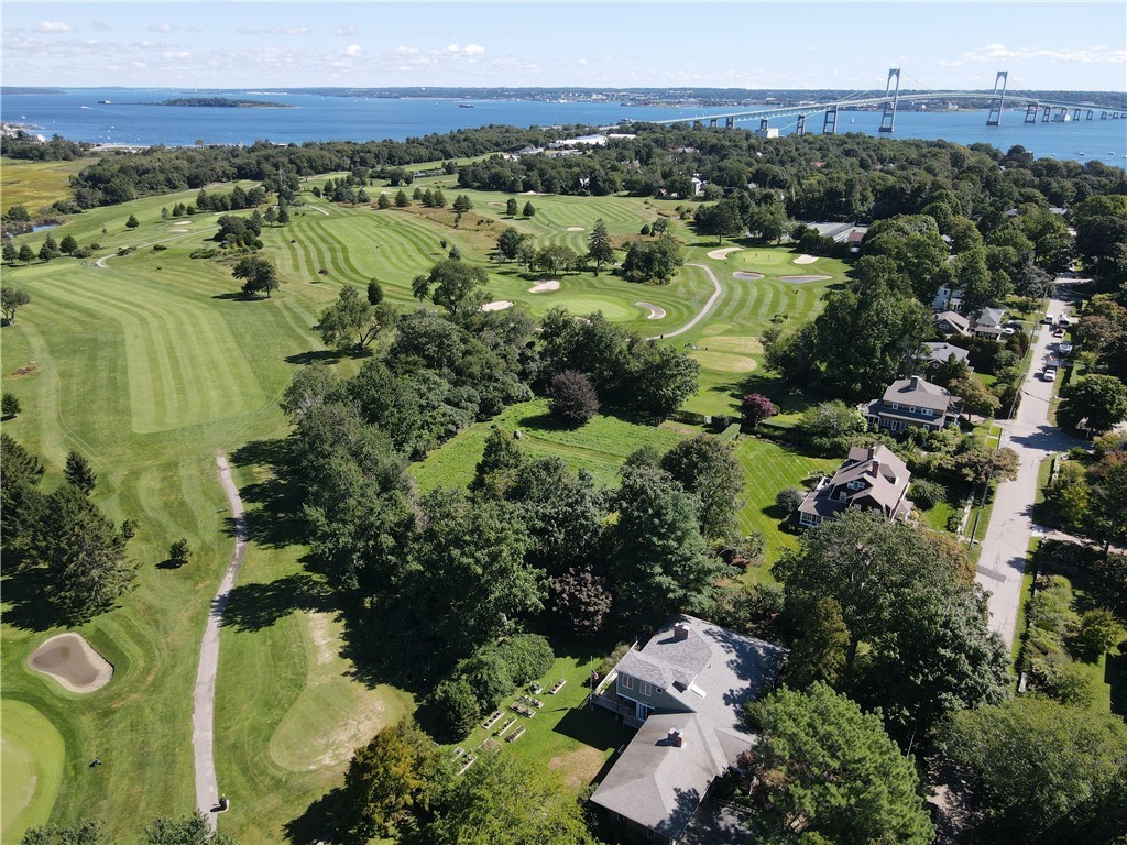 70 Whittier Road Jamestown, RI 02835 - Photo 6 of 50 Gallery Image 6