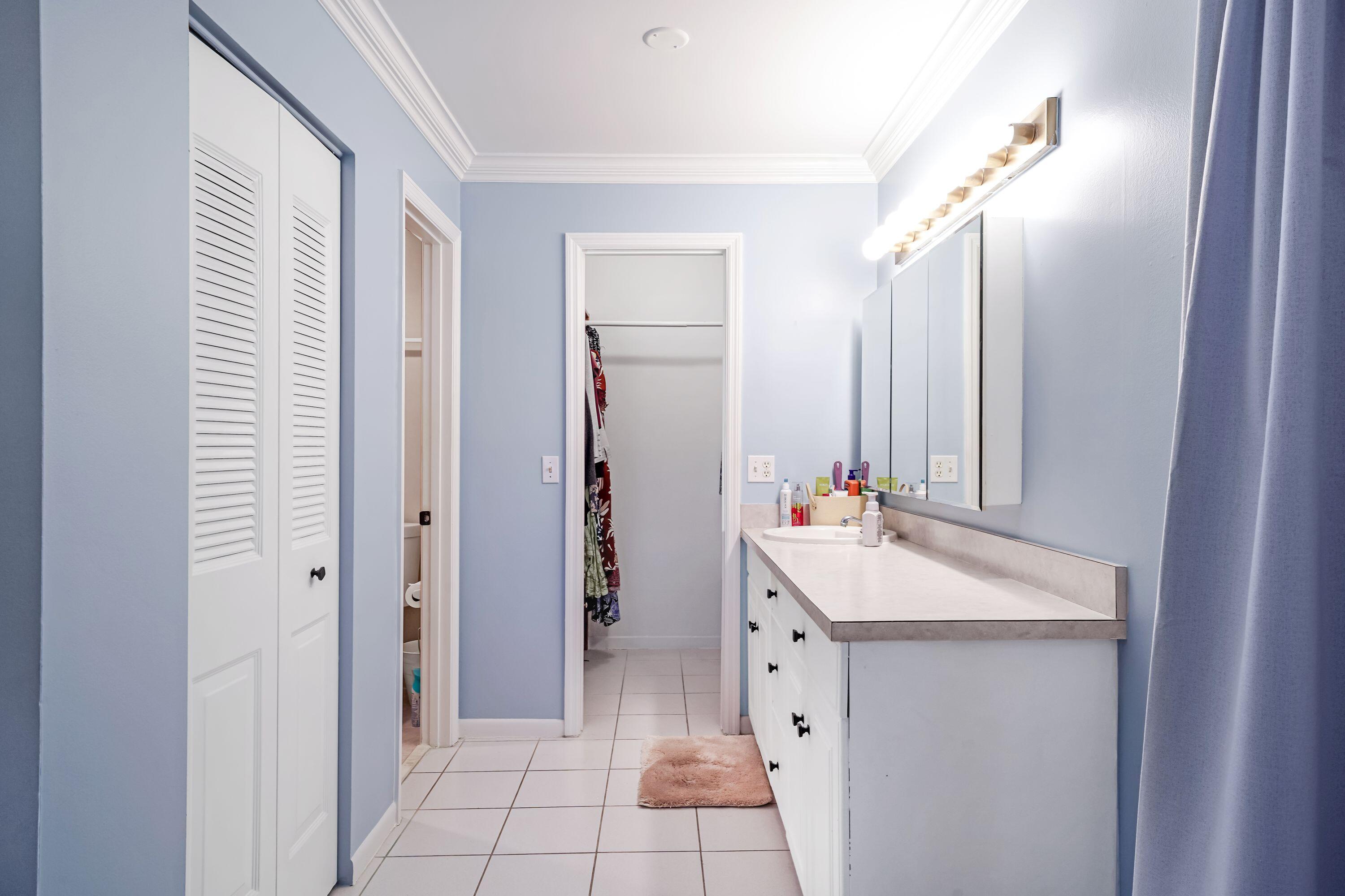 2835 Southwest 13th Street, Unit 201 Delray Beach, FL 33445 - Photo 23 of 45 ABC02494