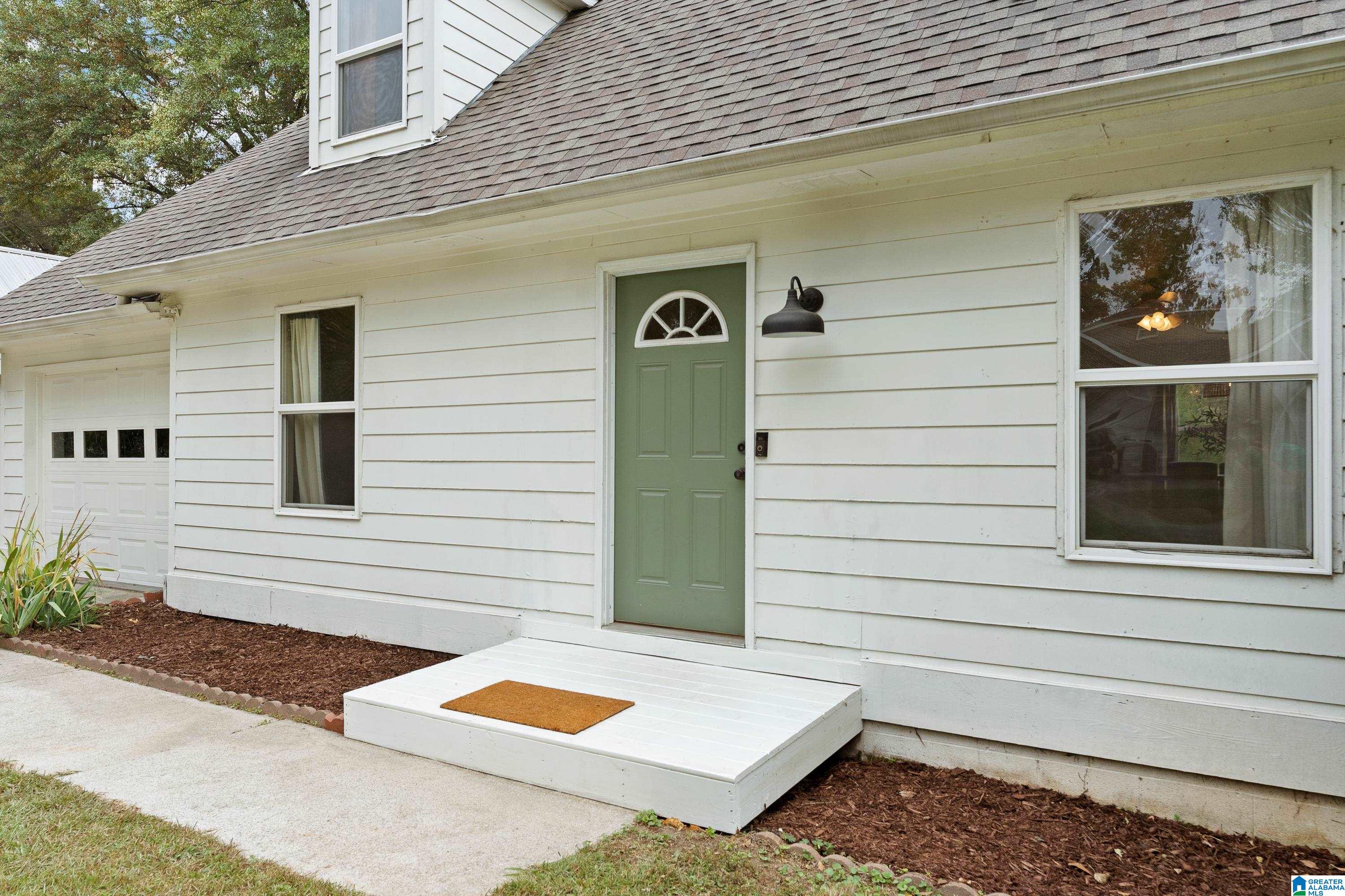 307 7th Street Northwest Alabaster, AL 35007 - Photo 2 of 44