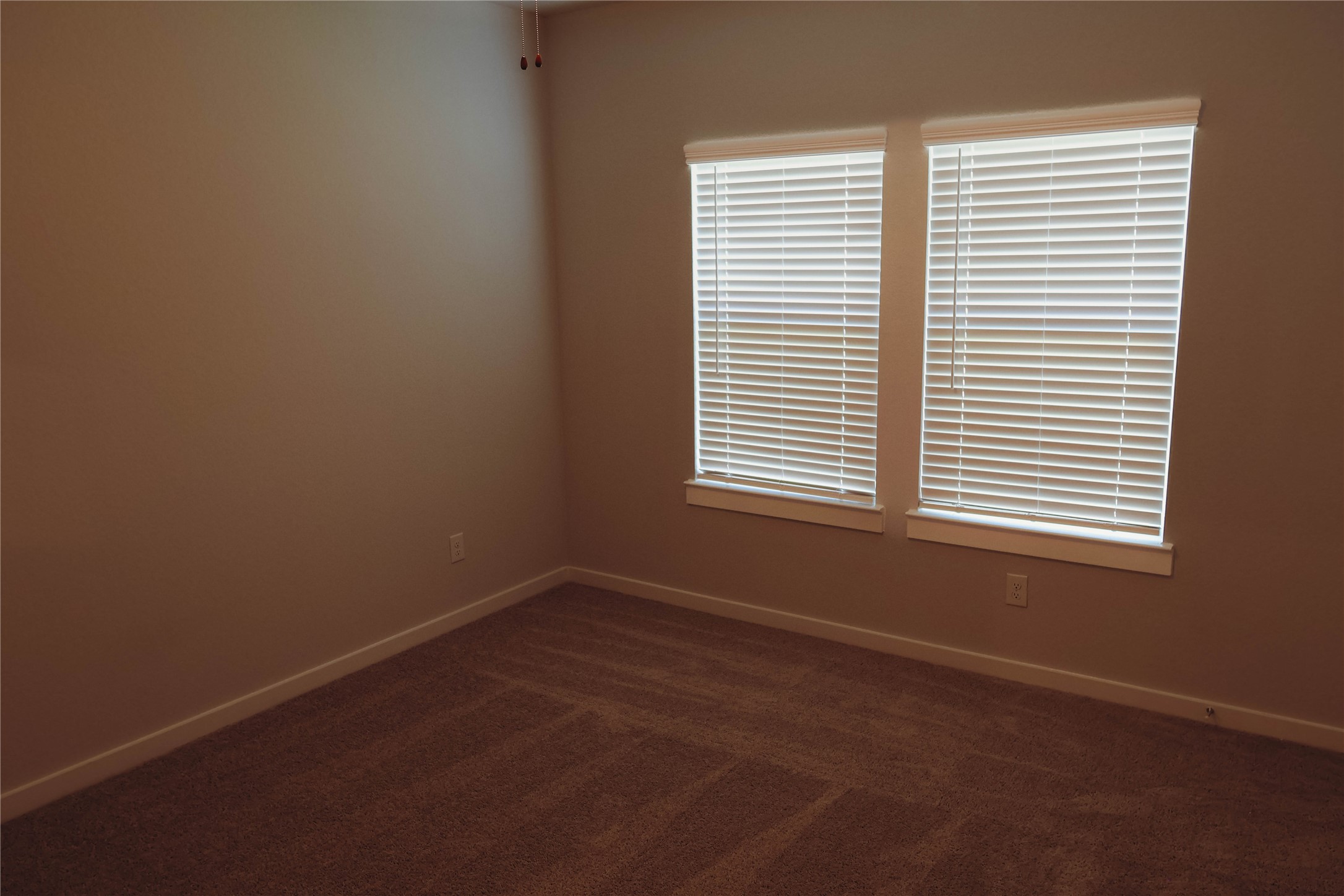 16 Courageous Way Magnolia, TX 77354 - Photo 9 of 19 an empty room with a window